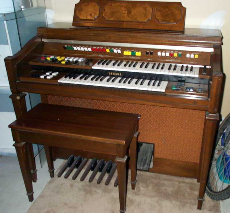 Yamaha Electone 305