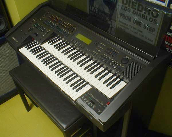 Yamaha Electone EL-87