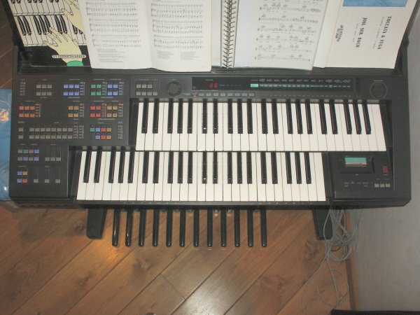 Yamaha Electone HS-6