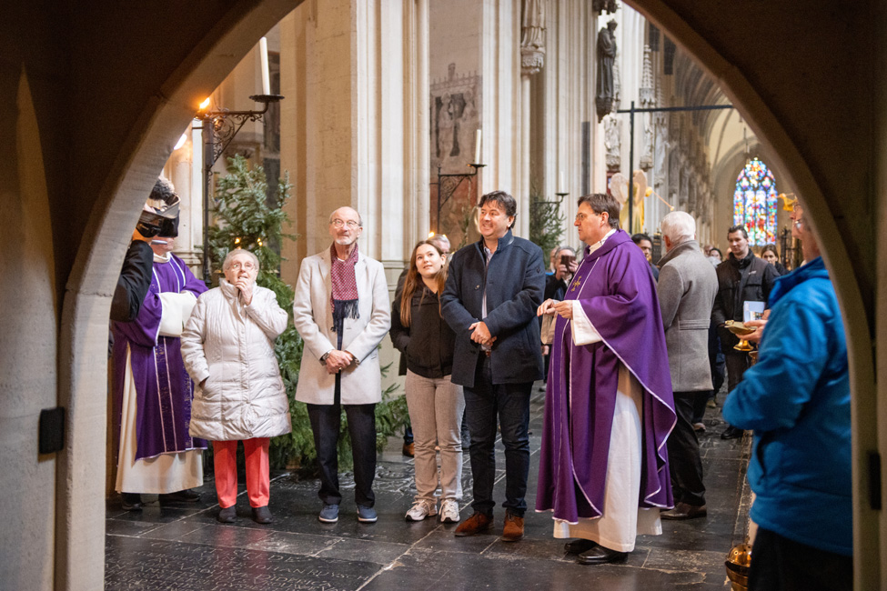 Opening en zegening kerststal Sint-Jan